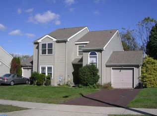 109 Spring House Ln, Telford, PA 18969