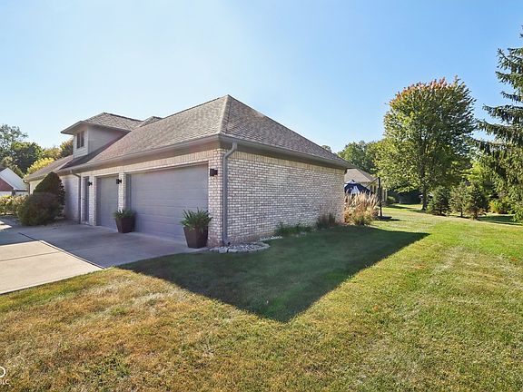 3rd image of 7539 Peach Blossom Pl
