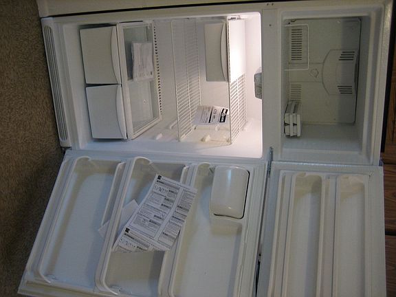 4th image of 465 W Ivyglen St APT 225