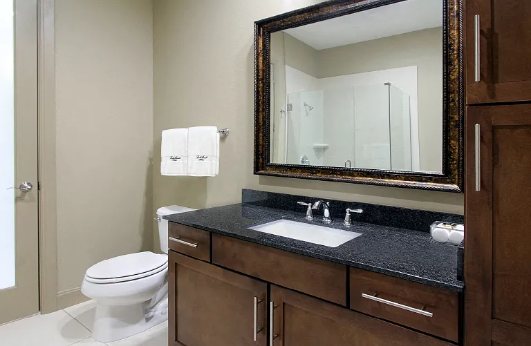 BelleMeade Apartments — Photo 43