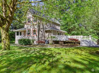 933 SW Harper Rd, Pt Orchard, WA 98367