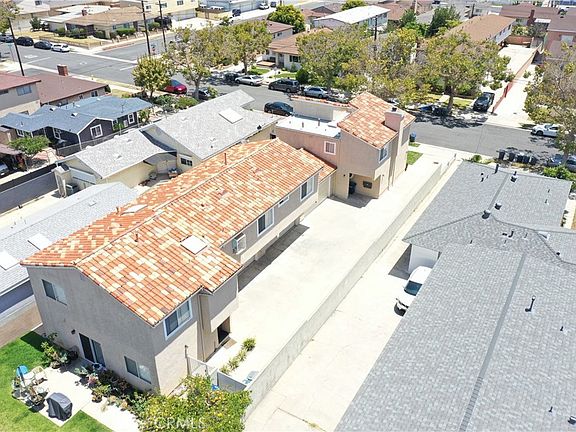 3rd image of 16015 Halldale Ave