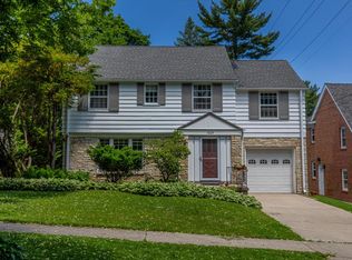 1009 Tumalo Trl, Madison, WI 53711