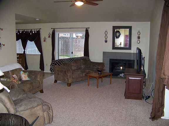 3rd image of 2201 Cecilia Way