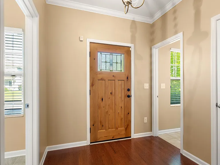 1491 Hyacinthia Ln — Photo 6