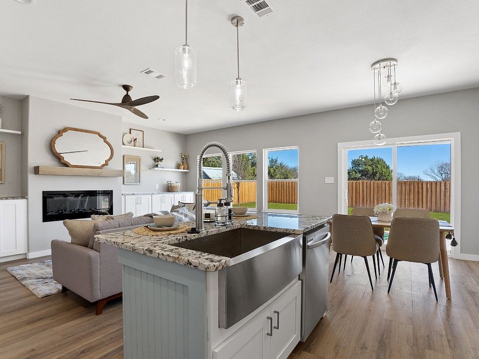 5707 Lake Granbury Trl, Granbury, TX 76048 MLS 20265517 Zillow