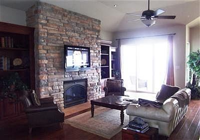 2nd image of 13234 E Lake Shore Dr #301