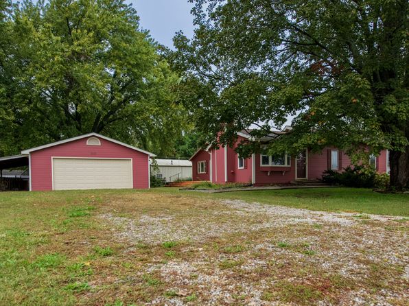 607 Cedar St