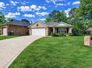 3619 Woodland Ln, Montgomery, TX 77356