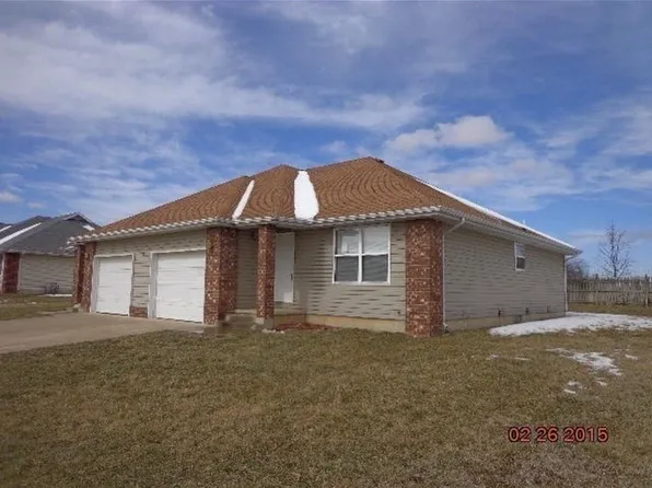 319 W Pawnee Ln #A, Clever, MO 65631