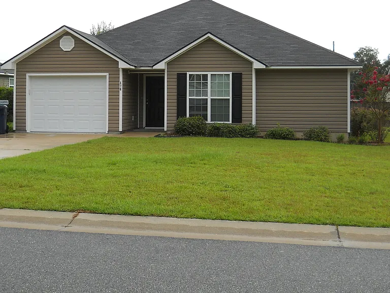 476 Bryson Cir — Photo 1