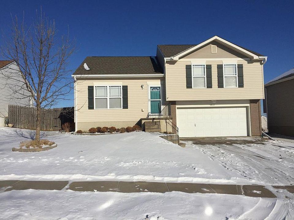 1st image of 15722 Cottonwood Ave
