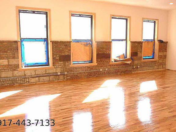 4th image of 57 Clay St #2