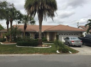 9201 NW 44th Ct, Coral Springs, FL 33065