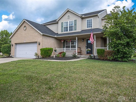 2nd image of 490 Ashley Brook Dr