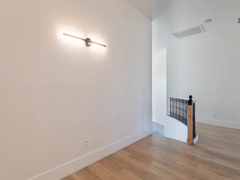 2956 S Birch Ct — Photo 40