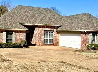 112 Timbercrest Ln, Brandon, MS 39047