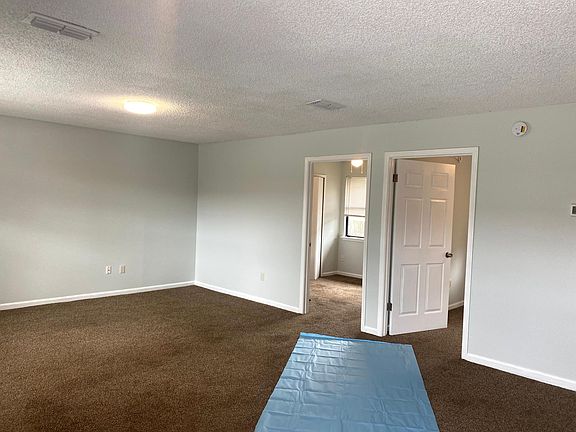 4th image of 5545 Playa Way APT 1