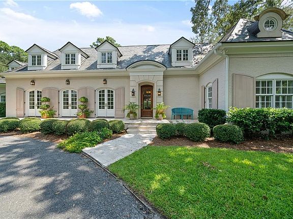 2nd image of 1704 Sea Island Dr