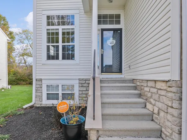 366 Preswicke Ml, Blacklick, OH 43004