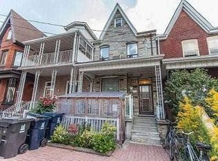 26 Lippincott St, Toronto, ON M5S 2P2