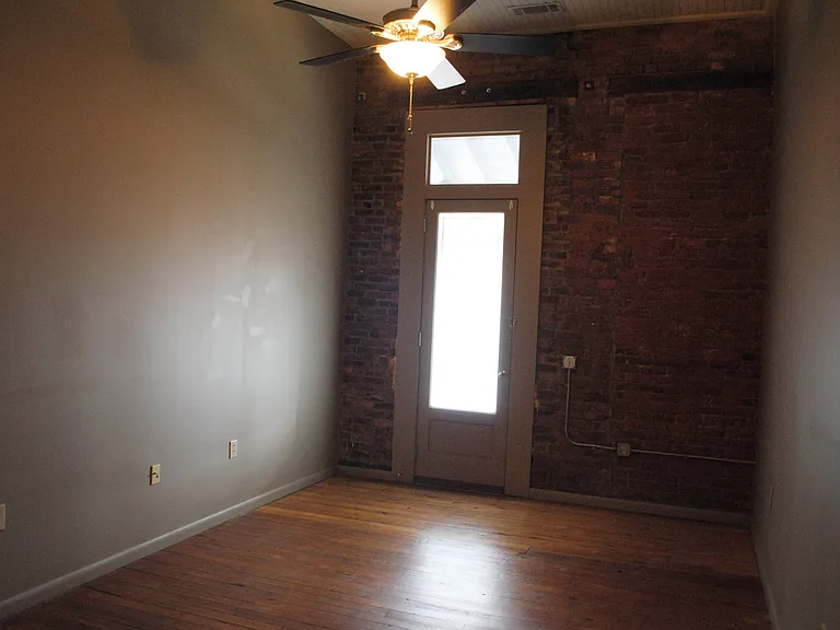 829 South Railroad Avenue — Photo 10