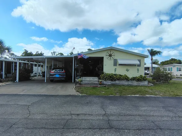 391 Sanibel St, Nokomis, FL 34275