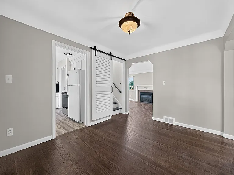 2507 Windemere Rd — Photo 8