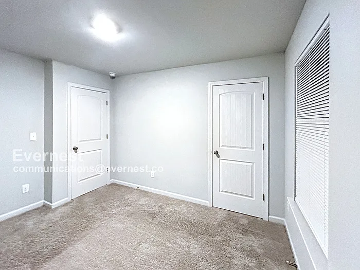 5229 Hanover St — Photo 10
