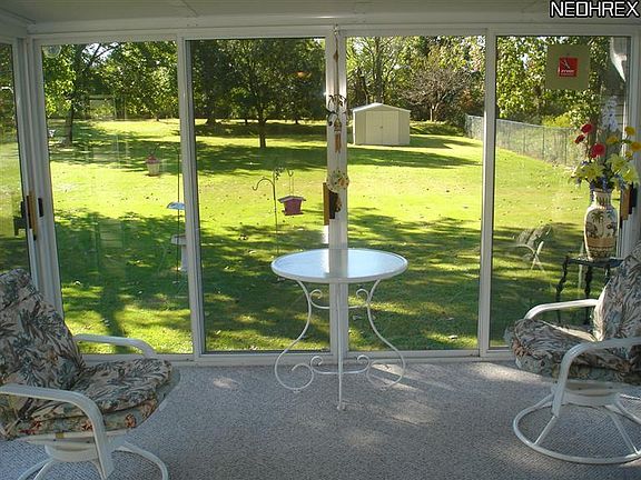 3rd image of 4940 Orchard Dr