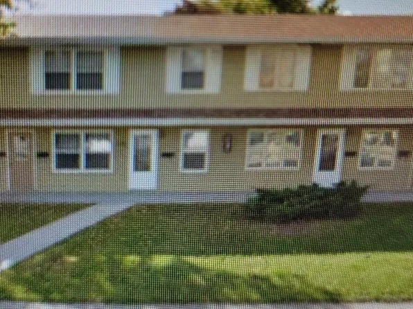 1421 N Ballard Rd #3, Appleton, WI 54911