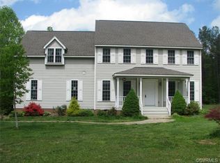 3600 Brandons Bluff Ct, Sandy Hook, VA 23153