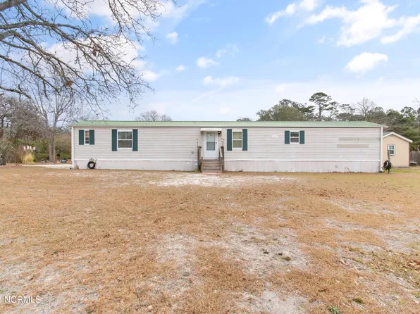 2166 Helmsman Drive SW, Supply, NC 28462