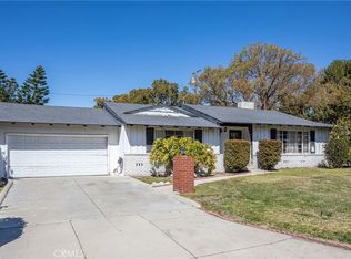 1701 W Riverside Dr, Burbank, CA 91506