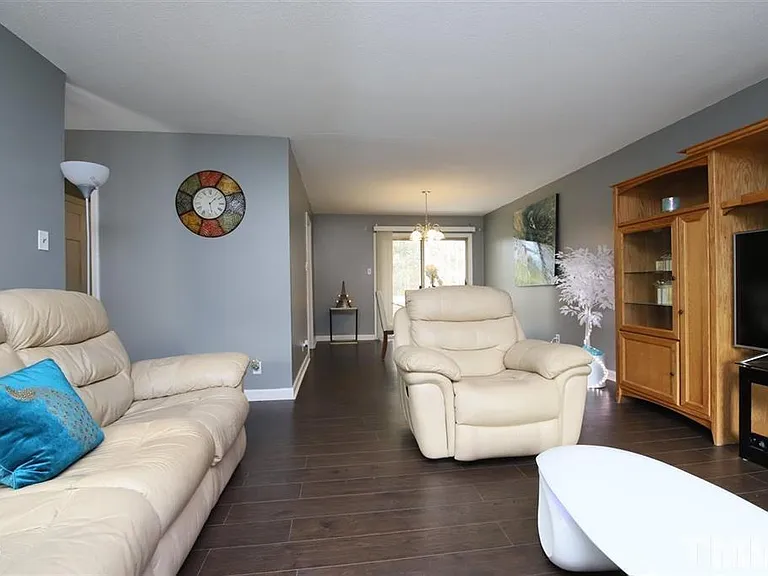 2518 W Wilson St — Photo 6