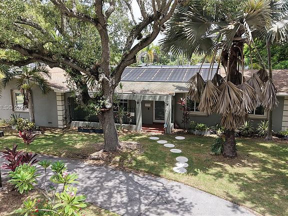 2nd image of 8331 SW 156th St