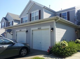 2853 Falling Waters Dr, Lindenhurst, IL 60046