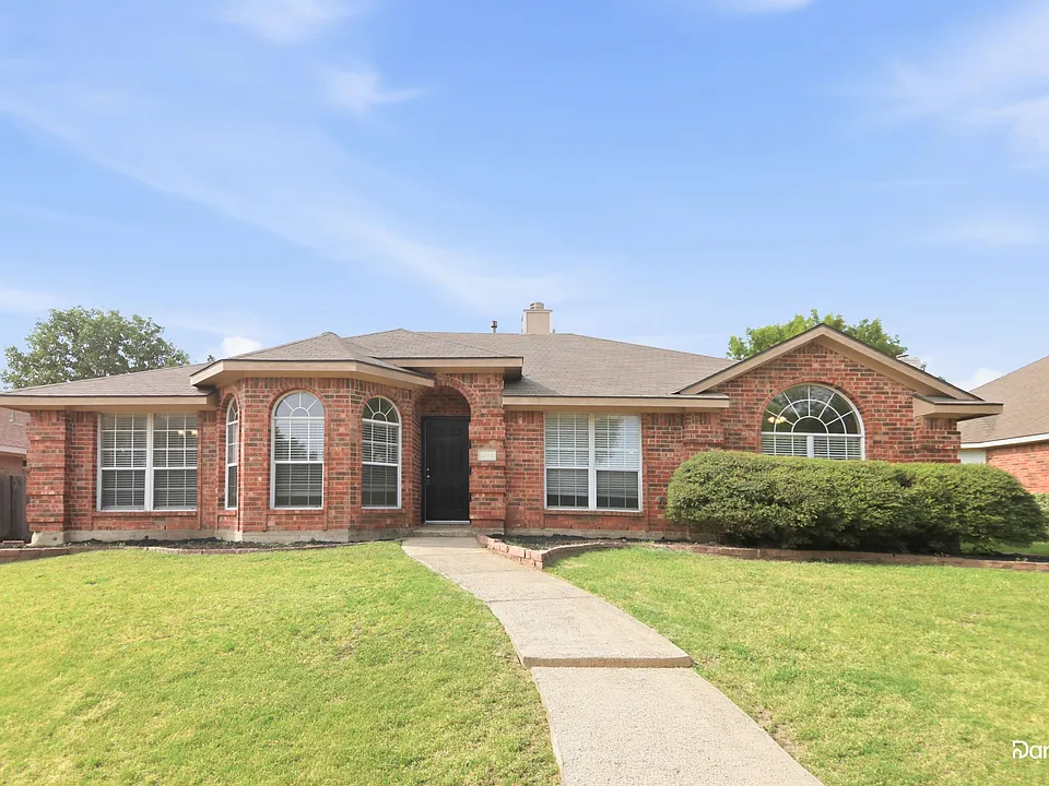 643 Big Oak Ct
