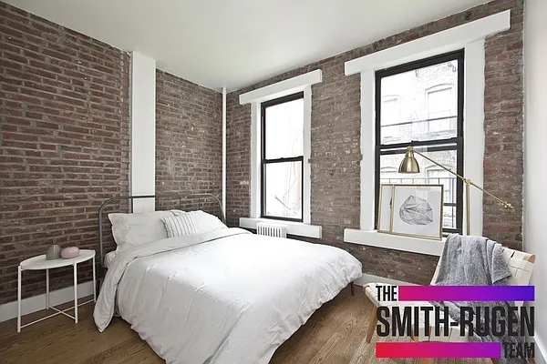 Rented by R New York | media 35