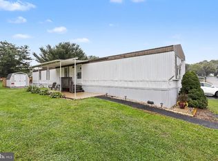 65 Alana Dr, York, PA 17402