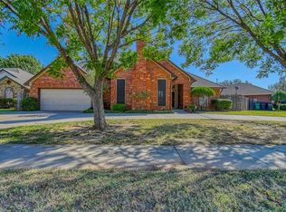 13200 Willowcrest Ln, Oklahoma City, OK 73170