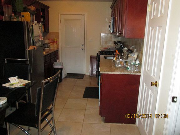 3rd image of 156 Sylvester St
