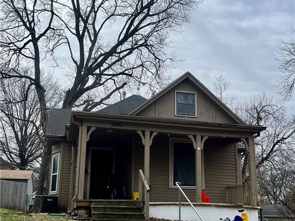 3242 Lafayette St, Saint Joseph, MO 64507