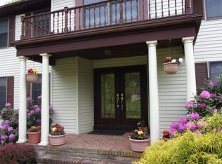 2 Brookview Ct, Holmdel, NJ 07733