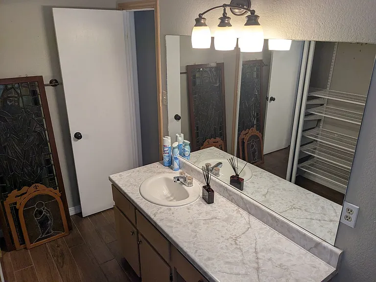 2502 Charla Cir — Photo 7