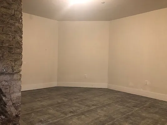 Rented by Premier Metro Realty Corp | media 39