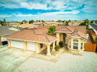 14416 Del Amo Dr, Victorville, CA 92392