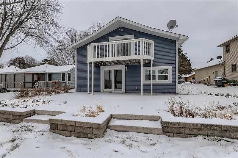 1st image of 21780 Ideal Ave N