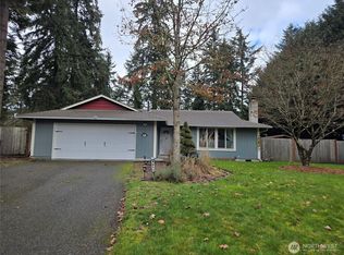 4817 Forest Glen Ct SE, Olympia, WA 98513