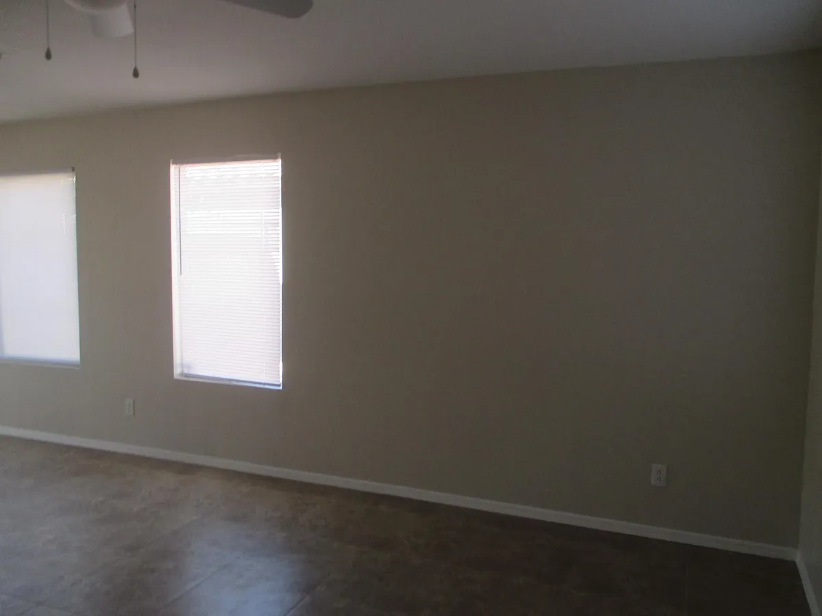 Building Photo - 436 S 93rd Pl